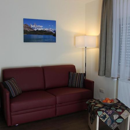 Hôtel Gastehaus Anton à Oberursel Extérieur photo