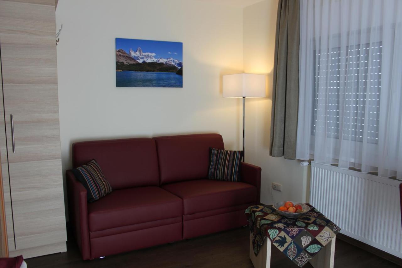 Hôtel Gastehaus Anton à Oberursel Extérieur photo