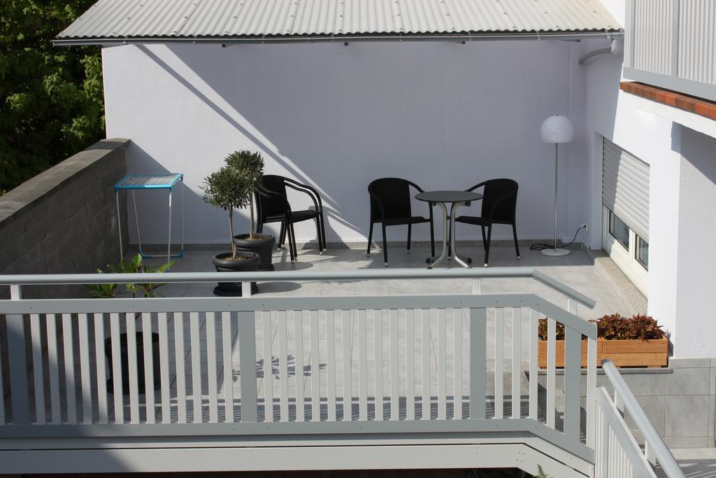 Hôtel Gastehaus Anton à Oberursel Extérieur photo