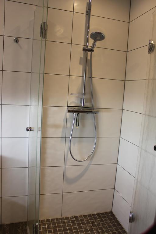 Hôtel Gastehaus Anton à Oberursel Extérieur photo